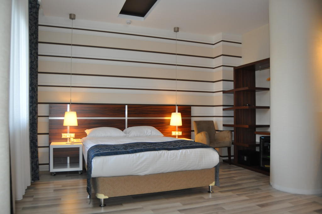 Kuzucular Park Hotel อักซาราย ภายนอก รูปภาพ